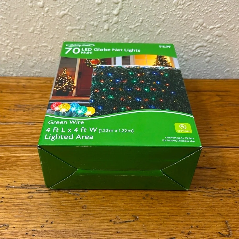 Net Lights - 70 LED Globe Net Lights Multi by Holiday Home NWT 4’ x 4’